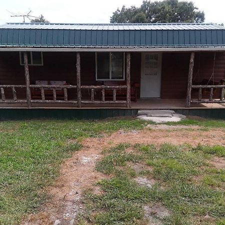 Amish Made Cedar Cabin With A Loft On A Buffalo Farm Close To The Buffalo River Marshall Luaran gambar